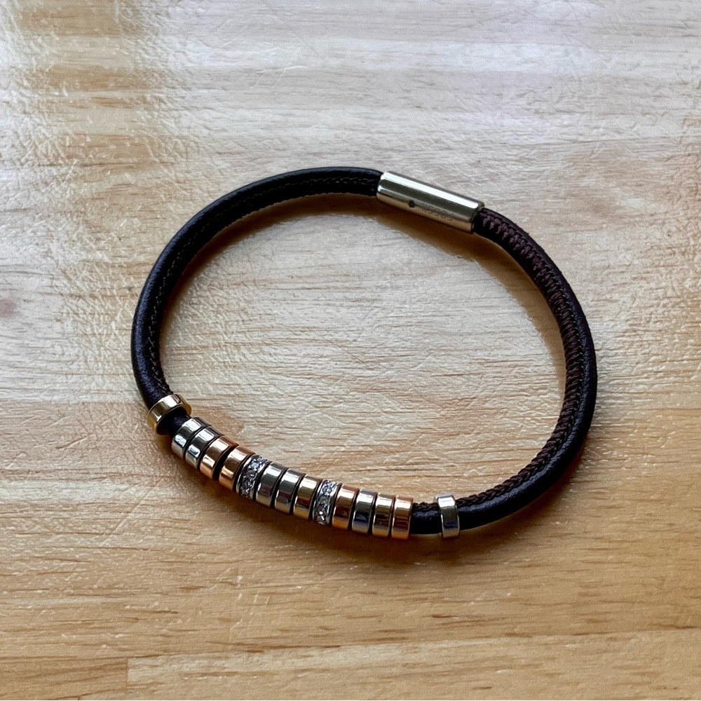 Fossil Mixed Metals Leather Magnetic Clasp Bracelet - Picture 4 of 4